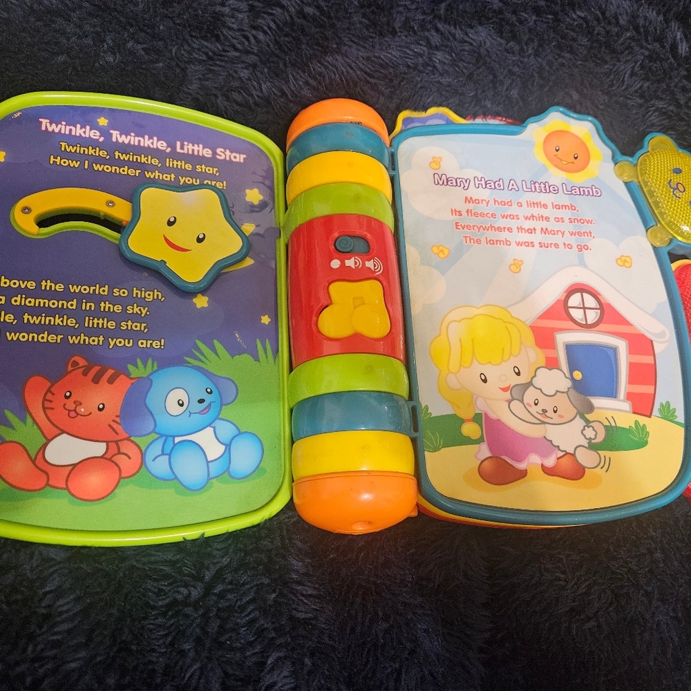 VTECH RHYME AND DISCOVER BOOK - Picture 2 of 3